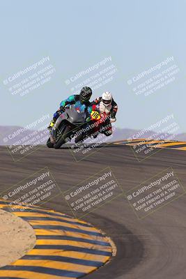 media/Dec-18-2022-SoCal Trackdays (Sun) [[8099a50955]]/Turns 9 and 10 Set 1 (1045am)/